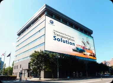 Auctus Magnum billboard mockup
